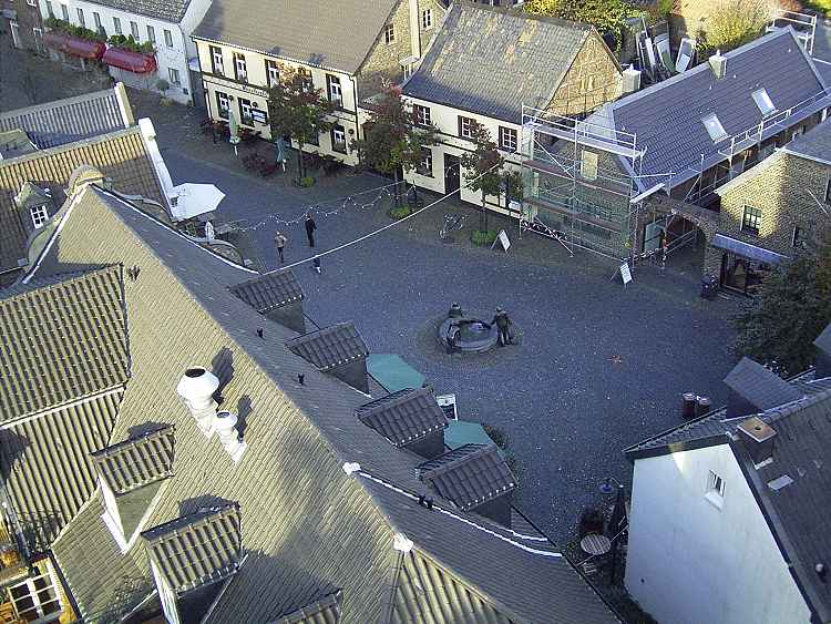 Kirchturm 2005 Brunnen