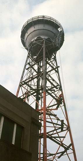 Wasserturm 45 Maler int